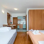 Jerkan 17 By Interhome Podstrana