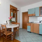 Jerkan 17 By Interhome * Podstrana