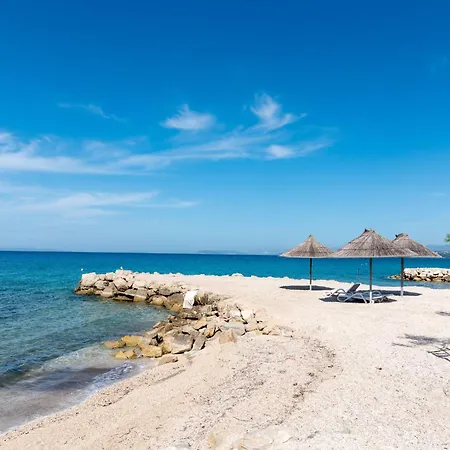 Jerkan 17 By Interhome * بودْسْتغانا