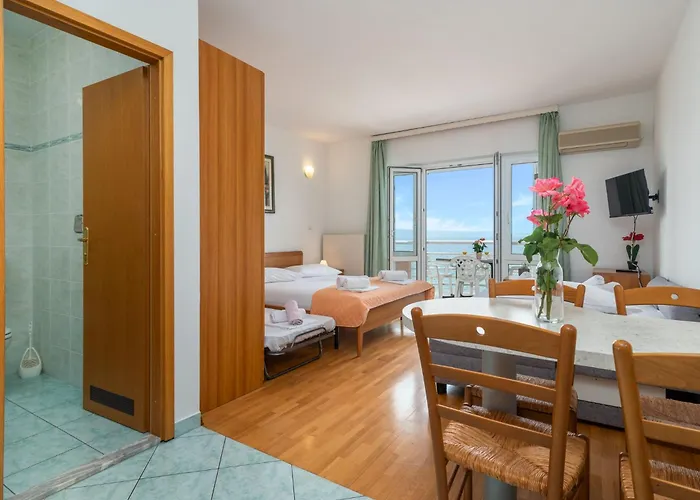 Jerkan 17 By Interhome شقة *