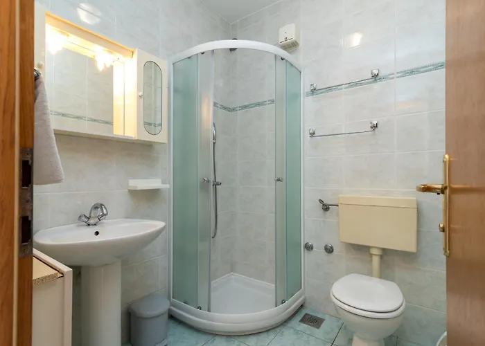 Jerkan 17 By Interhome Podstrana