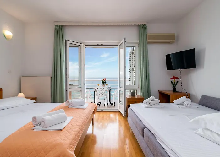 Jerkan 17 By Interhome